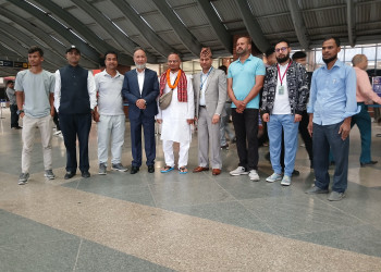 Departure_of_chairman_group.jpg